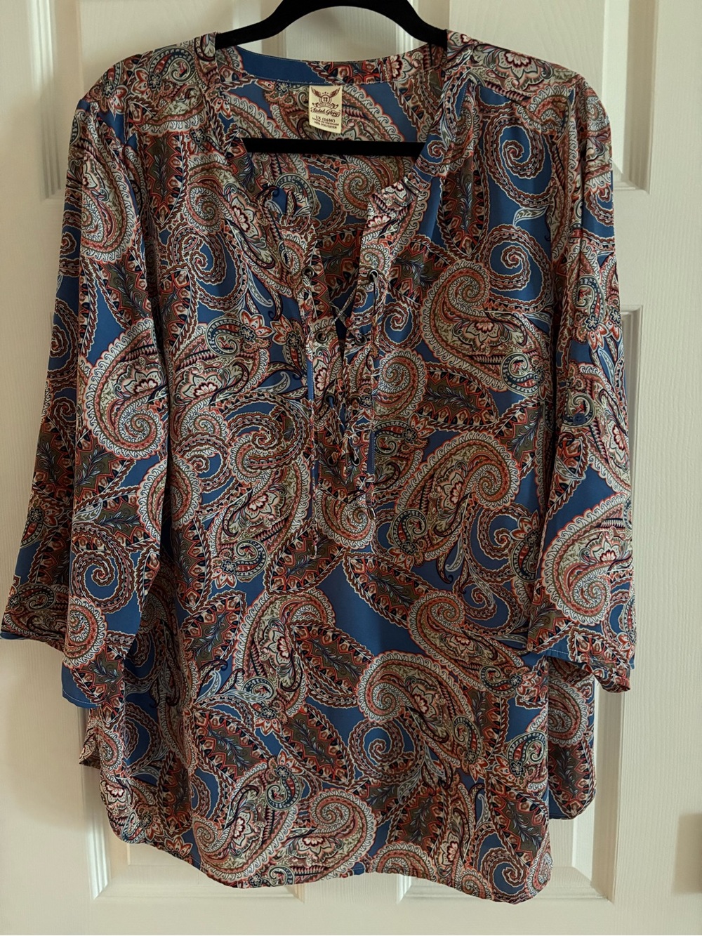 Faded Glory Blue Paisley Split-Neck Tunic
